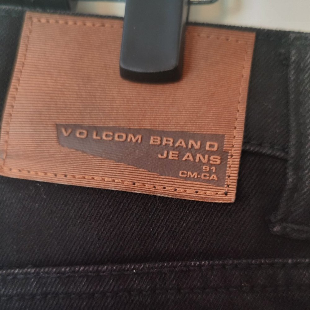 VOLCOM BLACK JEANS - MENS 31 - SKINNY